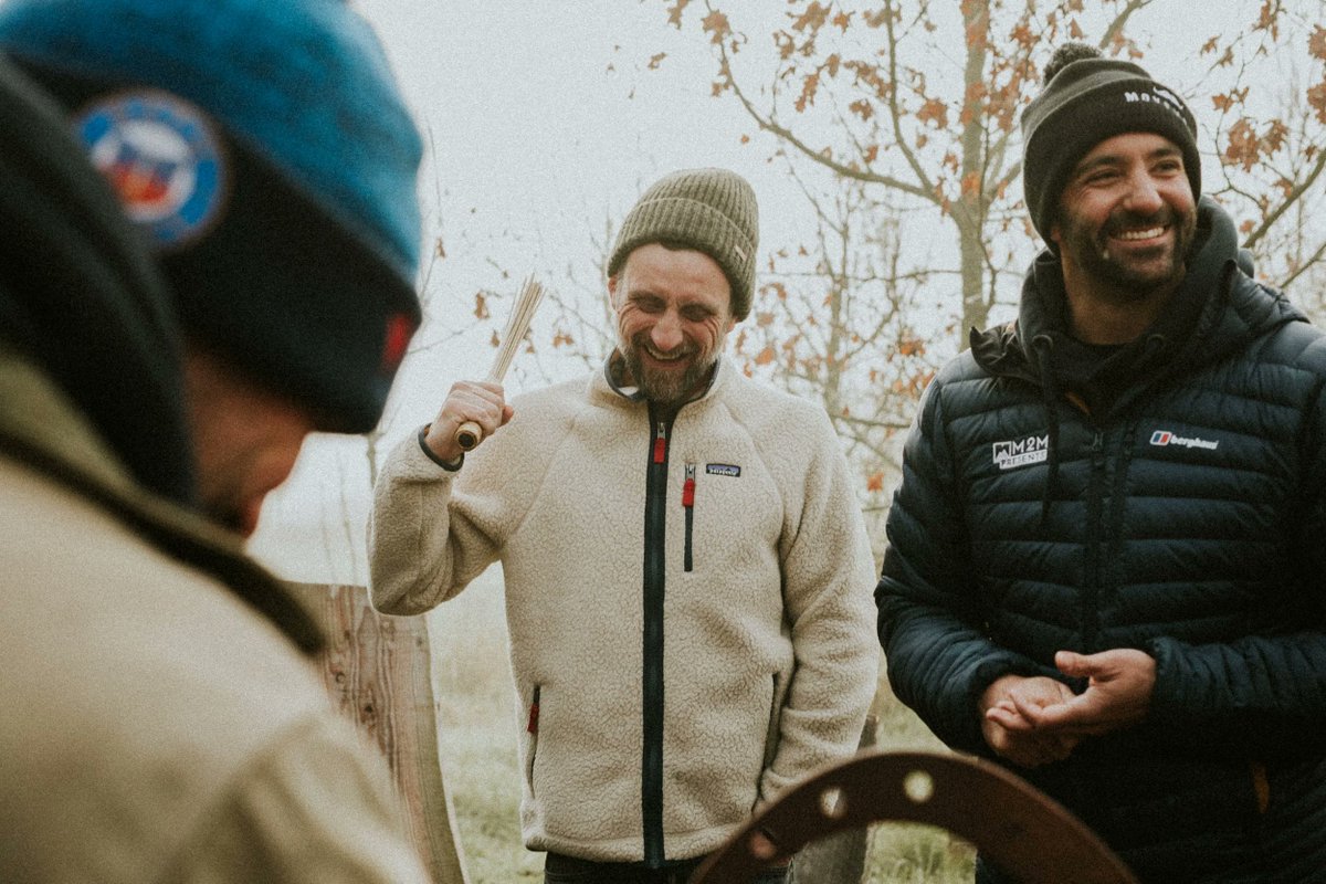 OneMinuteBriefs's tweet image. ONE MINUTE BRIEF OF THE DAY: 28/11/25
Create posters that invite men to join their local #IceBreakers dipping group. Make it feel welcoming, safe and a bit adventurous. Cold water, warm people. 

Full brief: bankofcreativity.co.uk/blog/omb-icebr…

Prizes:
Winner: A DryRobe
Runner Up: An…