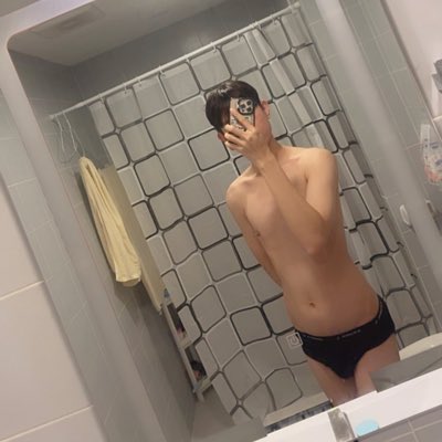 วาสนาผู่ใด๋หน๋อ tweet media