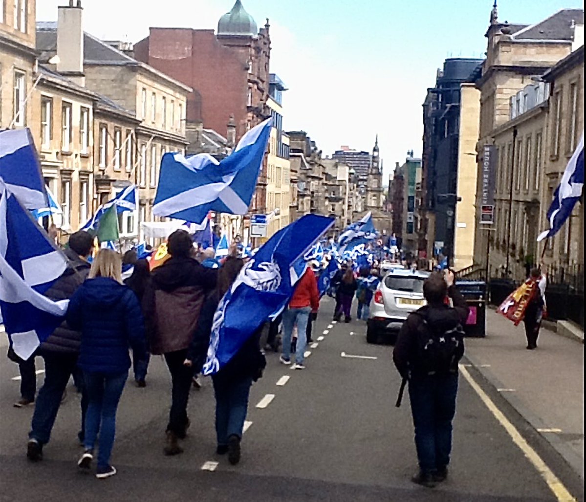 gerryelma's tweet image. #AlphabetChallenge

#WeekVforVowels 

#Independence March in Glasgow.