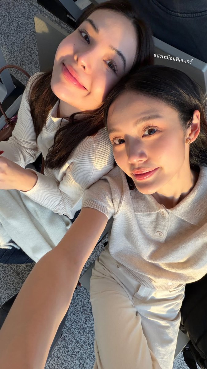 LMLOOKMHEE [ IG story update ]

🔗: instagram.com/stories/lmlook…

🔗: instagram.com/stories/lmlook…

ถึงกันรึยังน้าาา น่ารักกันจังเลยลูก 🫳🏻💘

#lmlookmhee #ลูกหมีปัญญาพัชร
#LMSY #ลูกหมีซอนญ่า