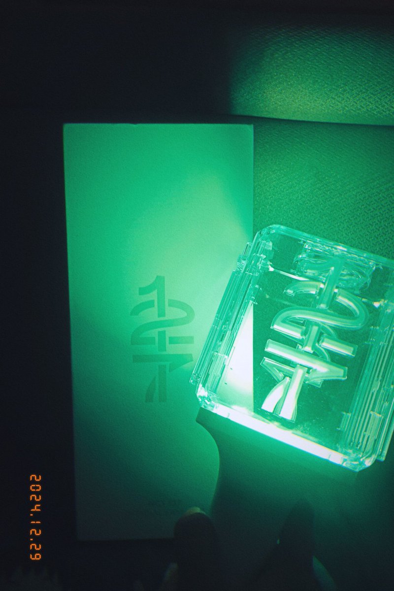 loveejenoo tweet media