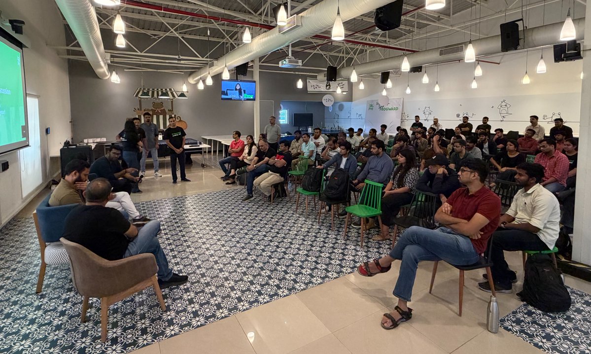 jfrog's tweet image. The developer community showed up strong at The #PolyglotMeetup in #Bangalore! 💚🐸

The room was packed with brilliant minds from the #developercommunity — and the conversations were nothing short of explosive.

We dove deep into the future of polyglot architectures with…