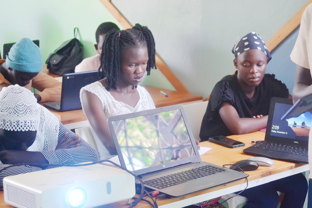 Digital Woman Uganda tweet media