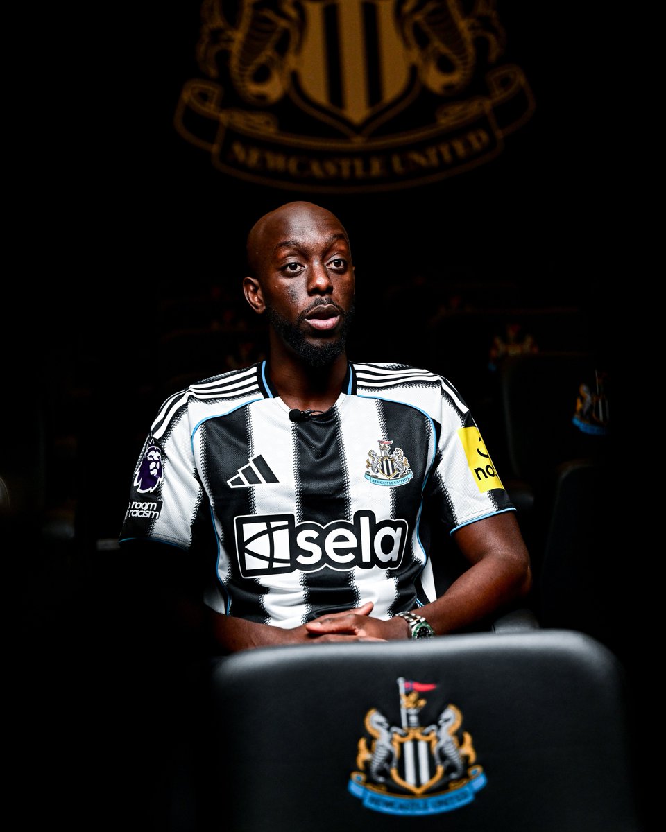 NUFC's tweet image. Eddie Howe on Yoane Wissa:

&quot;Yoane is doing well, trained with us for the first time on Wednesday when we came back from Marseille. Hopefully, he will train again today.&quot;