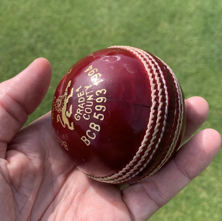 DrJohnOrchard's tweet image. Summary of Chapter 3 – Influence of match conditions on injury rates in cricket
Cricket is uniquely influenced by environmental and pitch conditions, which shape playing style and injury risk. Unlike baseball and many other sports, ball–surface interaction varies dramatically in