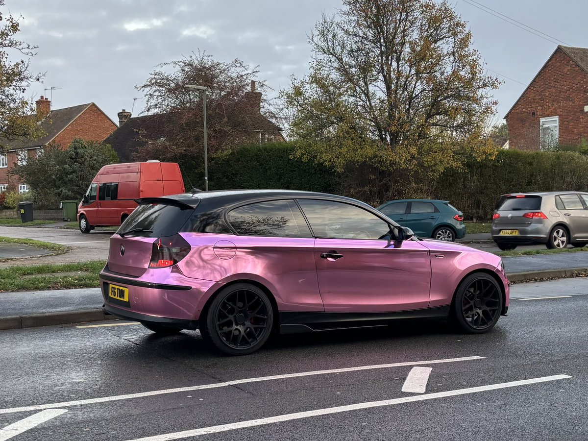 Friday, innit. Be who you wanna be. 🎨