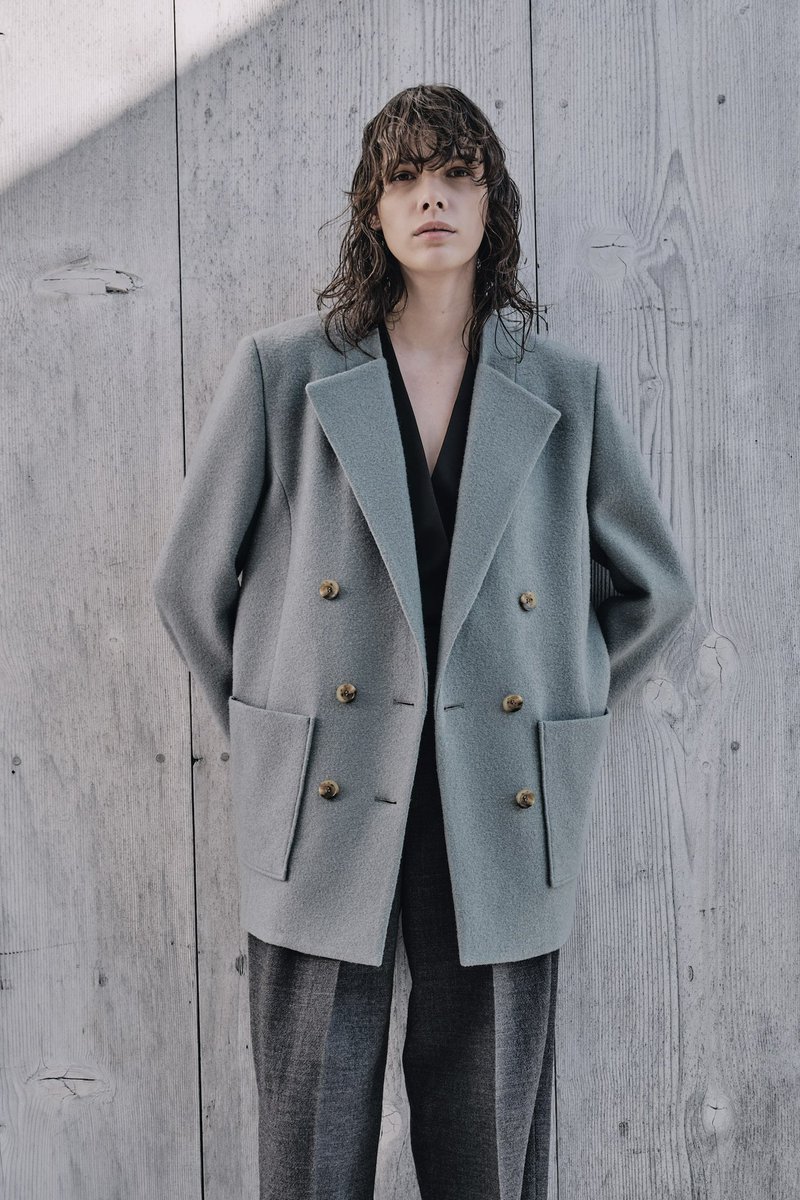 あ*ら様 AKIRA NAKA /アキラナカ コラボ ケープコート AKIRA NAKA