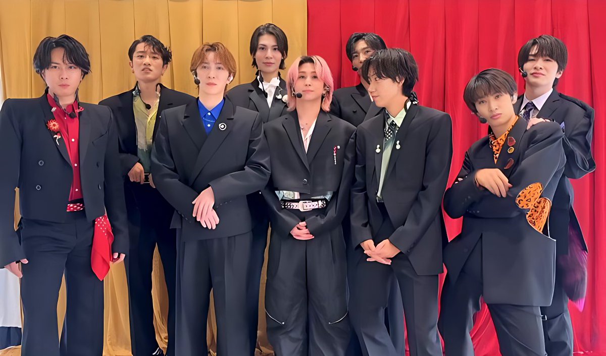 ついに明日…‼️ #SnowMan コメント公開🎶 🏆 Best Artist 2025 明日11