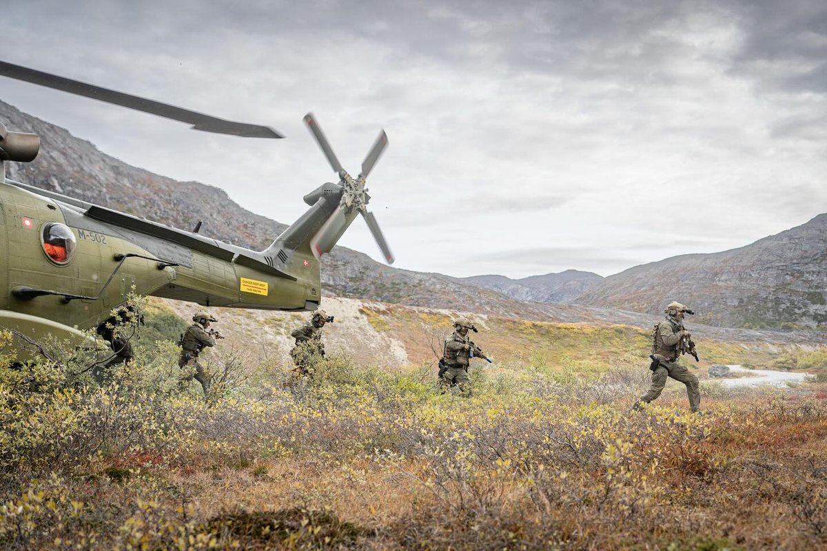 NATO_SOF's tweet photo. โจ Precision, discipline, readiness.
The ๐ฉ๐ฐ Danish Naval Special Warfare Group (Frogman Corps) stands prepared to deploy for any mission. ๐ฏ
๐ธ by Frรธmandskorpset
@DK_NATO @forsvaretdk