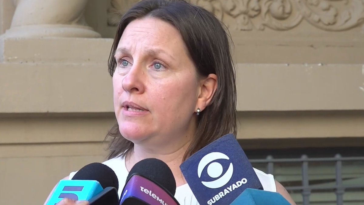 #Paysandú: Tras la agresión a la alumna de sexto año de la Escuela 98 por parte de una exalumna, las autoridades de la Educación investigan hecho de violencia.

🔗 mediospublicos.uy/paysandu-autor…