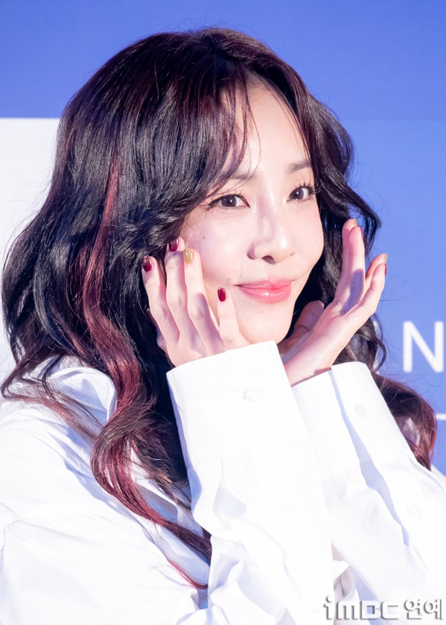 윤공 tweet media