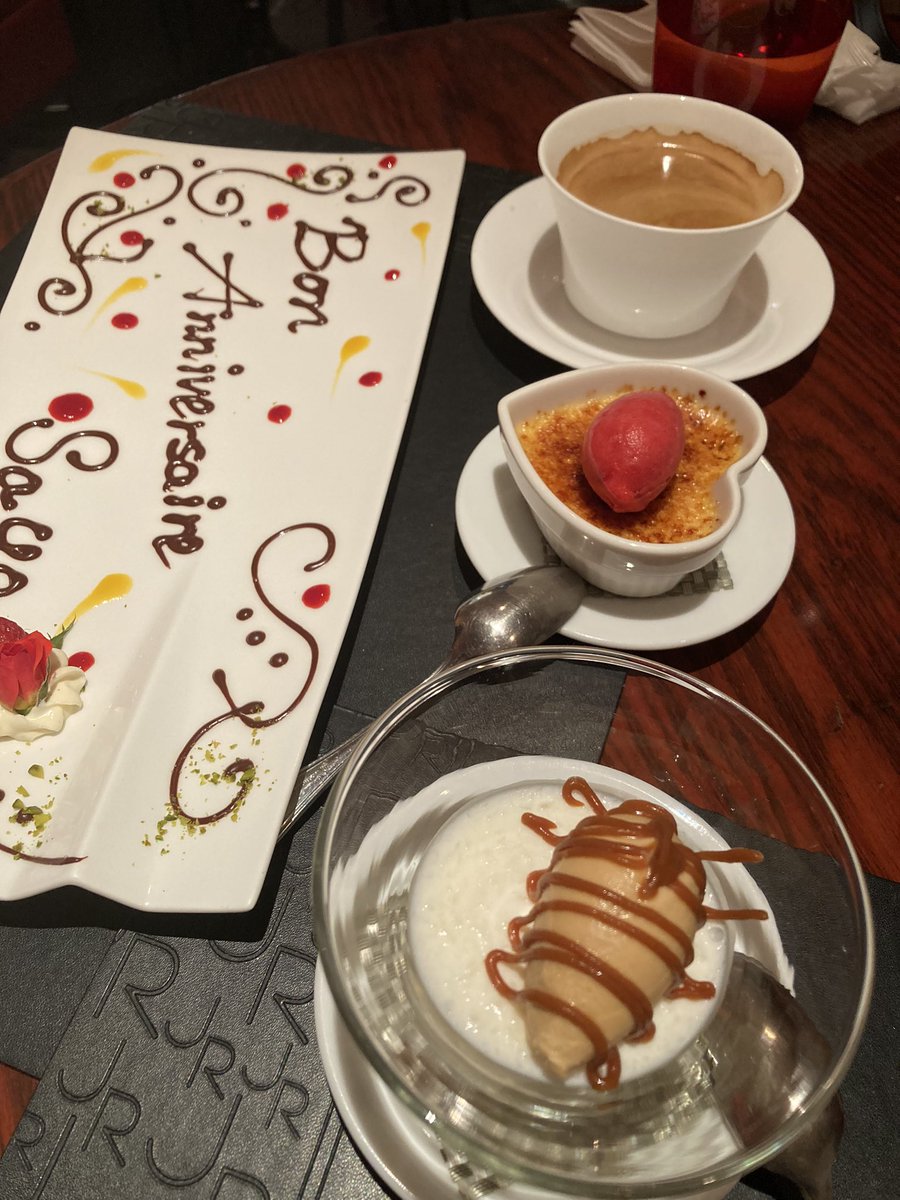 お友達の漫画家さんと憧れのジョエル・ロプション！…のカフェでランチ🍽️話したいことがいっぱいあって時間がいくらあっても足りない😭✨