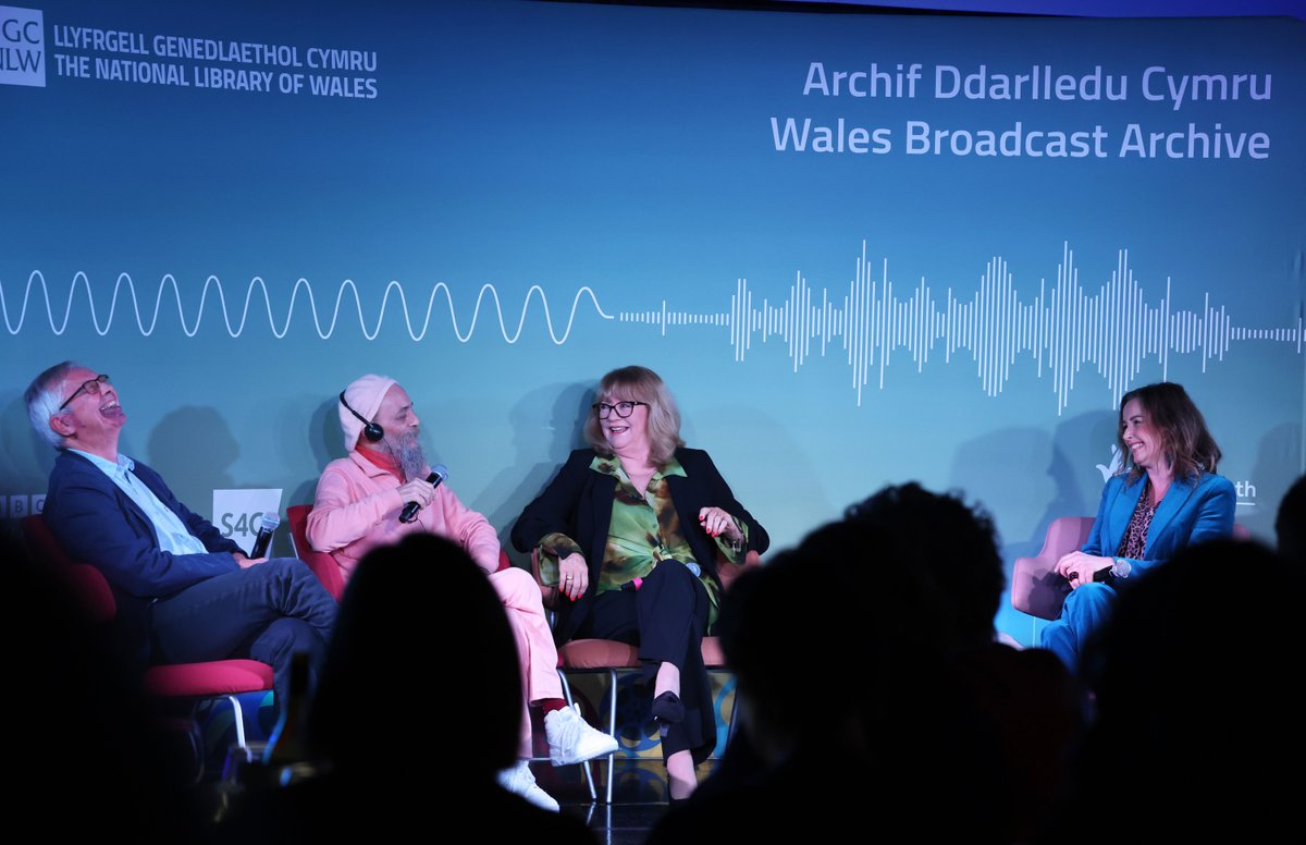 Llyfrgell Genedlaethol Cymru tweet media