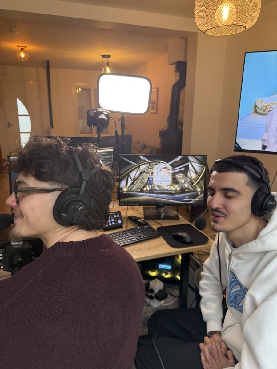 Le BLACK FRIDAY VILLA commence de manière LÉGENDAIRE ! 

Bale est SÉCURISÉ sur MON COMPTE comme l’an dernier 🥹❤️