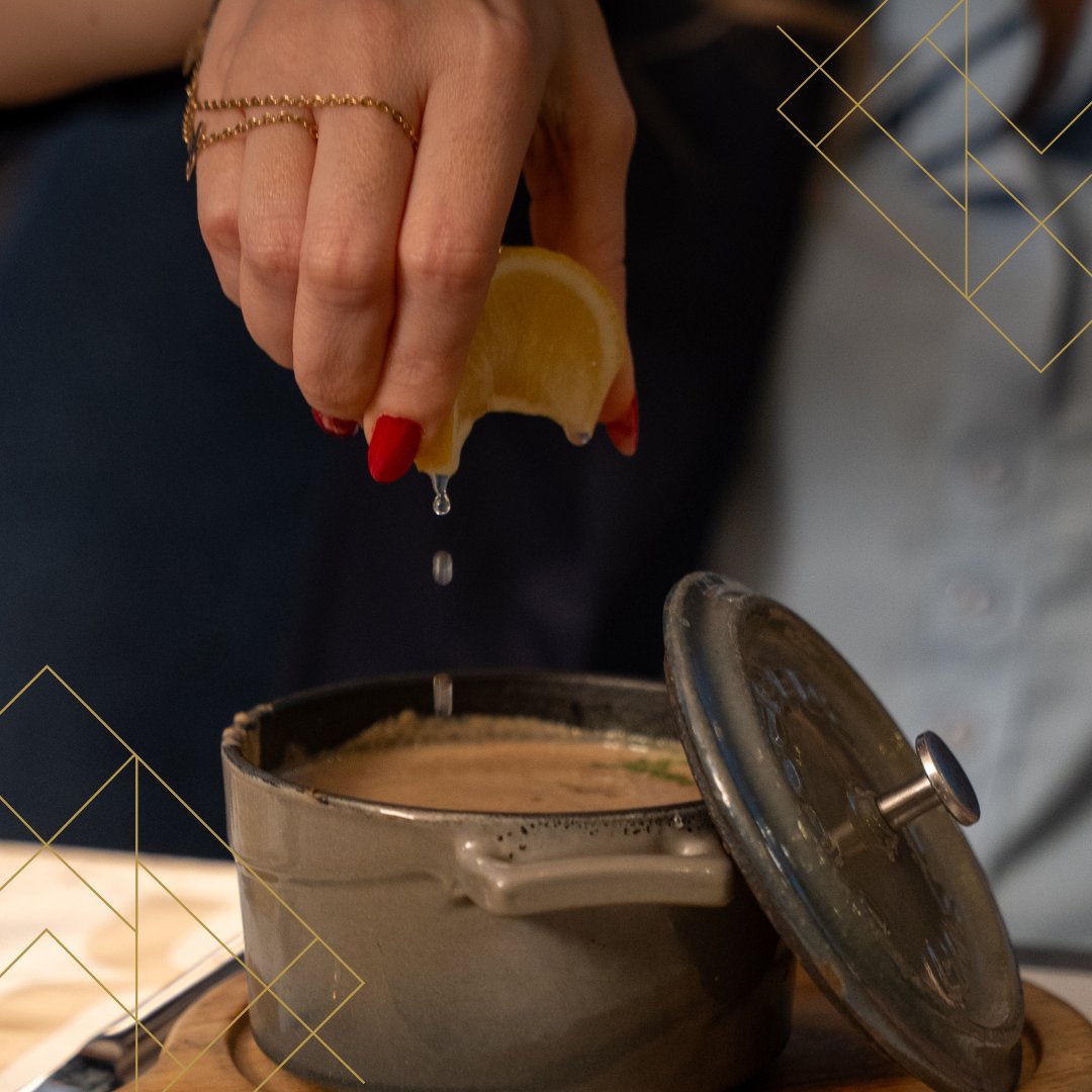 تبي بداية خفيفة وطعمها غني؟
جرب شوربة الفطر من ڤيدرو هي الخيار المثالي الي تبدأ فيه وجبتك