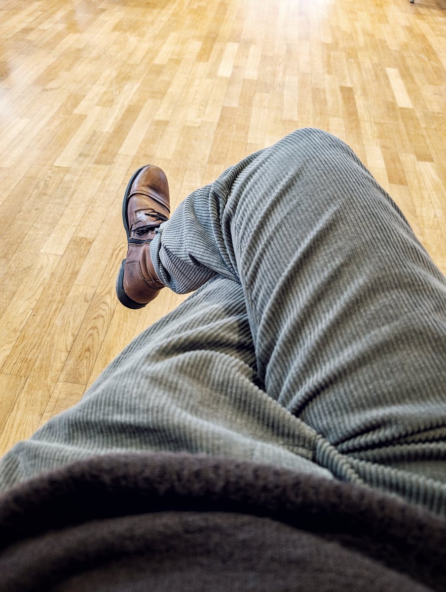 dasDoppelteM's tweet photo. Wie ich eure Tweets lese. https://t.co/VuOQYDBqy7