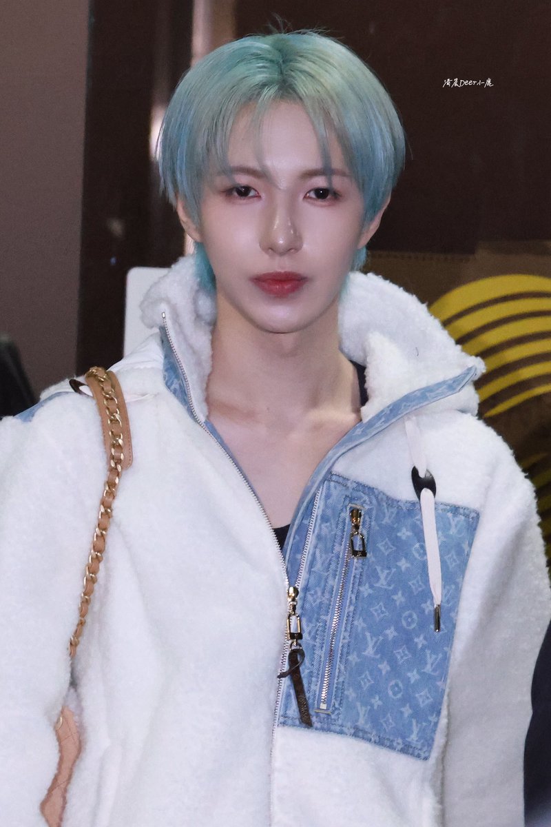 251128런쥔
#런쥔 
#RENJUN 
#仁俊