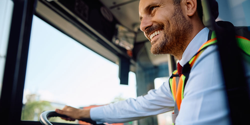 _Viajeros_'s tweet image. @formaster  alerta, las ayudas para nuevos conductores profesionales apenas cubren una mínima parte de la demanda del sector
revistaviajeros.com/noticia/18666-…