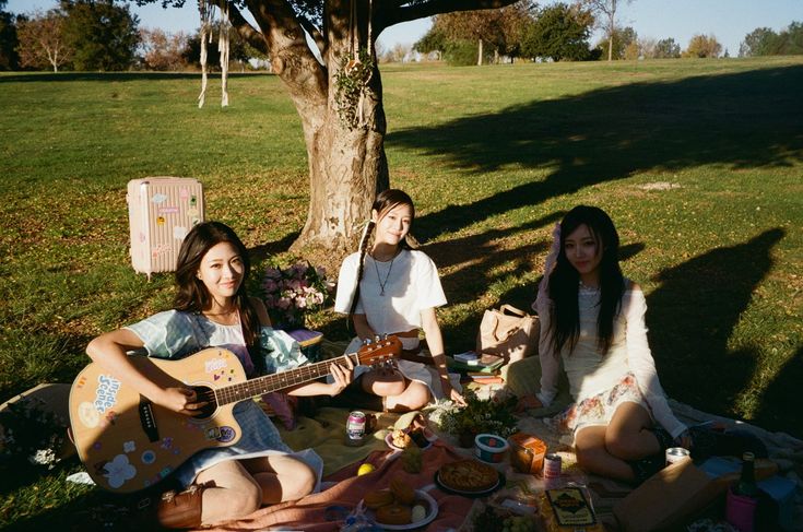 weblume union tweet media