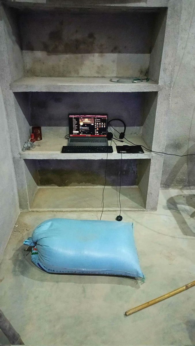 Manixh02's tweet image. Rate my setup