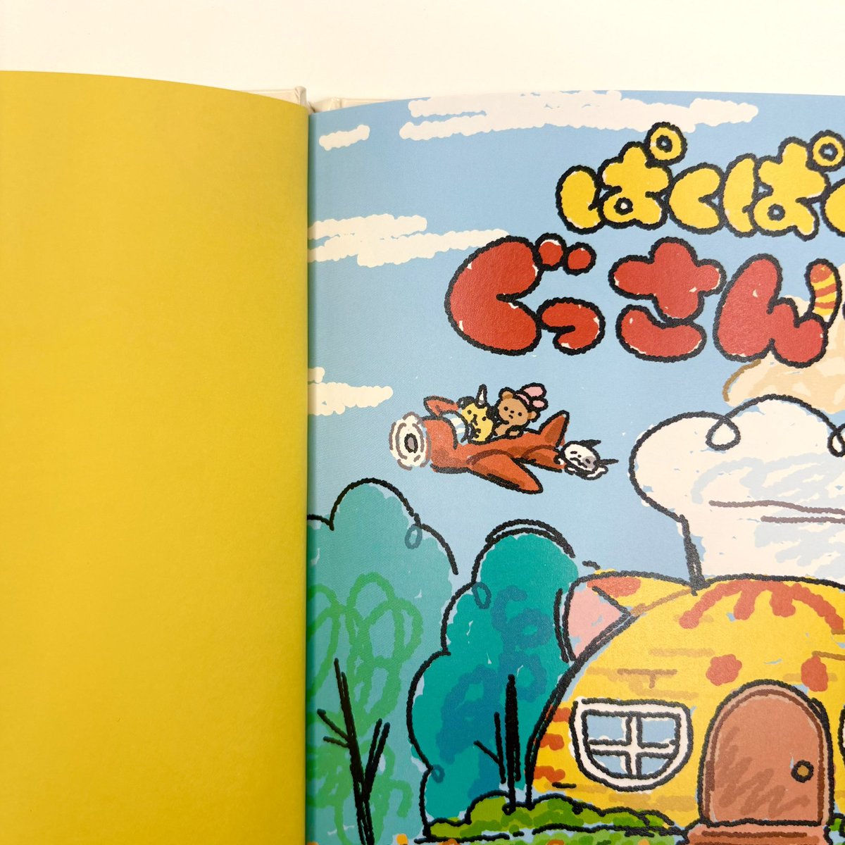 kadokawa_ls's tweet image. 誰に聞いても大好評な、かわいすぎる3匹🤦‍♀️