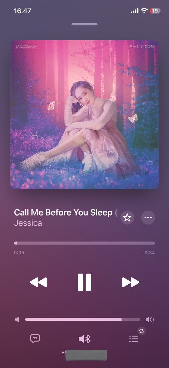 ddyunk's tweet image. listening to Jessica’s voice is like a fresh breeze for my ears 👂🏻🎧💖