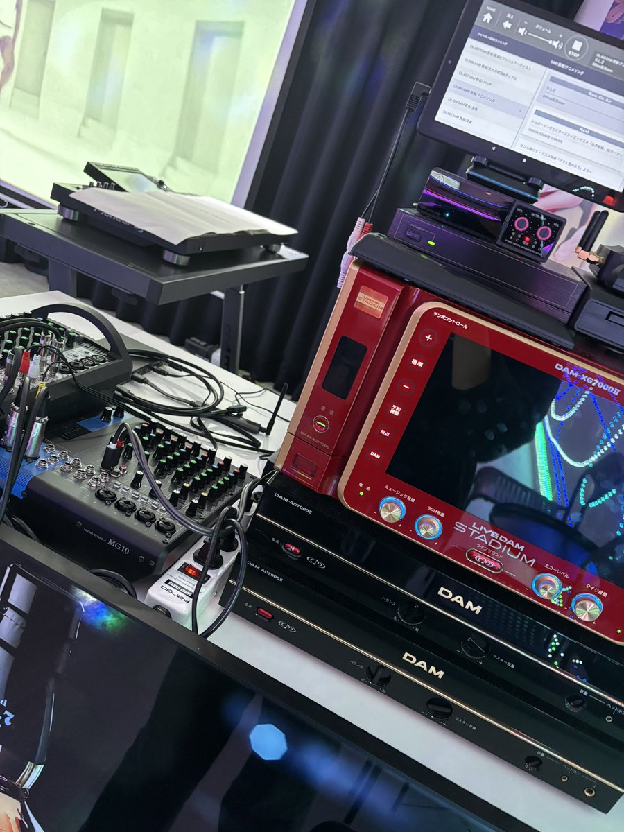 本日19時からオープンです！
本日は、いであさん(<a href="/locking_idea/">い で あ</a>)によるDJ講習会です！
DJに興味のある方は是非お越しください！もしかしたら、他のDJさんもおられるかも…⁈
 #ミュニティベース