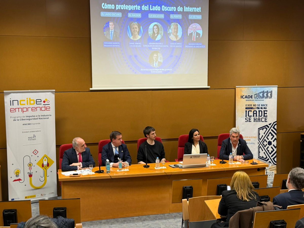 Smart_HC's tweet image. 🔐 Ayer estuvimos en ICADE en la sesión “Truco o hackeo: cómo protegerte del lado oscuro de Internet”.
Un encuentro directo, útil y necesario en plena temporada de fraudes y campañas masivas online.
La concienciación no es opcional.