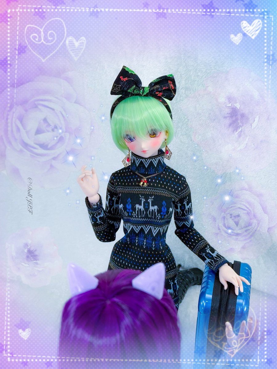 AndroidPDF's tweet image. [2025-11-26] 
瞳ちゃん: ただいまにゃ🛬💕ฅ(ΦωΦ)ฅ

Hitomi-chan: We are home meow 🛬ฅ(ΦωΦ)ฅ

#Noels_Atelier #エモドール #dd瞳 #doljpf