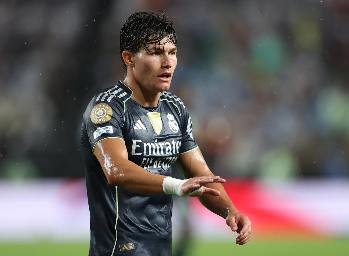 Antonio Cordón está trabajando para cerrar la cesión de Fran García en el mercado invernal. Es el favorito para el lateral izquierdo.