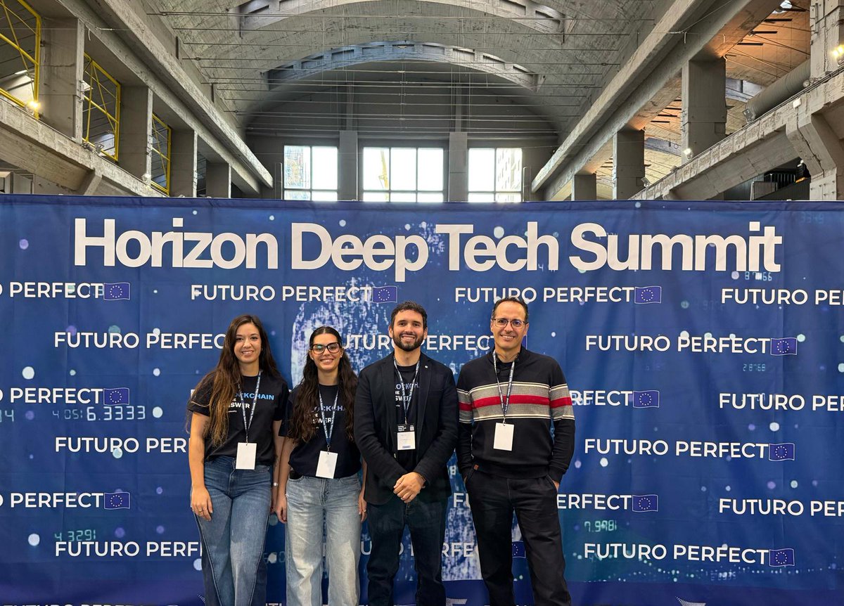 iCommunity tweet media