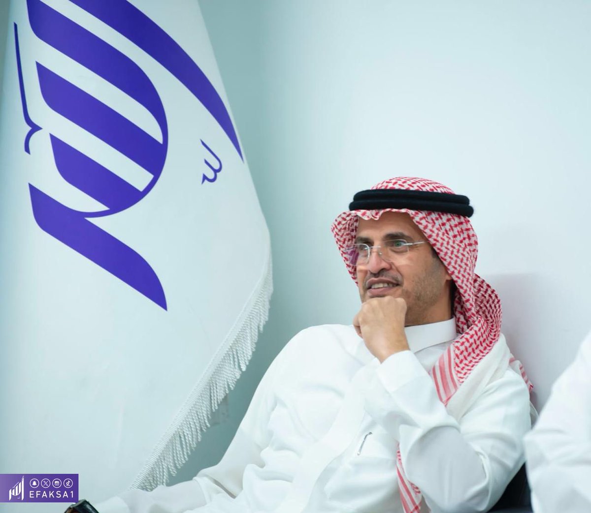 #زيارة | استقبل سعادة رئيس مجلس إدارة #جمعية_الأسر_الاقتصادية الأستاذ ناصر بن فالح الغربي <a href="/Nasser_Algharbi/">ناصر الغربي</a>، أمس الخميس 27 نوفمبر 2025، سعادة رجل الأعمال أ. <a href="/FA_BB123/">فهد عمر البلطان</a>، وسعادة د. <a href="/Al_mar3i/">د. عبدالله آل مرعي| DR.ABDULLAH AL MAREI</a> في مقر الجمعية؛ حيث اطلع ضيوفنا الكرام على أثر #أُسر التنموي على مستفيديها بتمكينهم وتحقيق