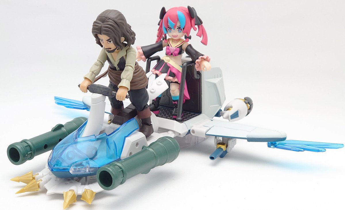 キルケトス(フルアームドカスタム)
武装山盛りビークル！
やろうと思えばもっと増やせますが、取り急ぎ本日はこんなところ。
いや〜、本当に満足度の高いアイテムですね……
ボリュームが半端ない……！