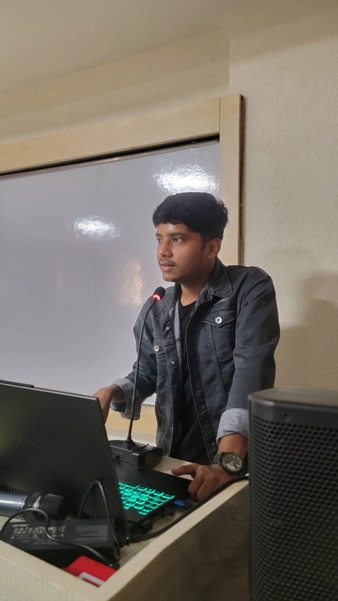 OSChandigarh's tweet image. Open Source Chandigarh hosted Linux Unlocked, a hands-on workshop on commands, packages, shell scripts and the roots of GNU, CLI and Linux. Rehan Chalana and Ayush Chauhan led an energetic day with live demos.
#LinuxUnlocked #OpenSourceChandigarh #TechTwitter #LinuxWorkshop