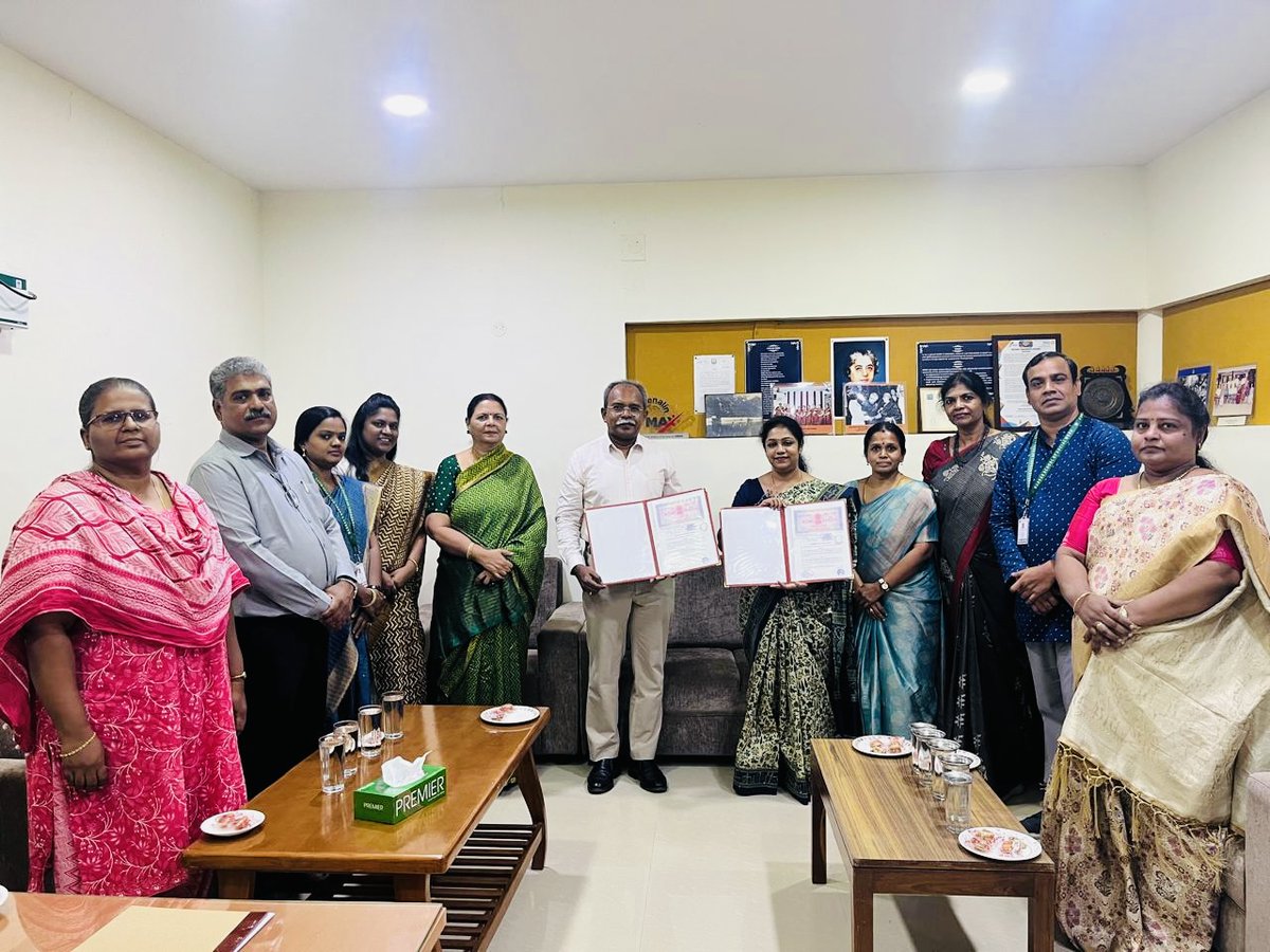 psgrkcw's tweet image. #PSGRKCW has signed an #MoU with Madras School of Social Work (#MSSW) on 27 Nov 2025, marking a new phase of collaboration focused on stronger academic ties, enriched student learning, and enhanced faculty engagement. Grateful to both leadership teams for their support.
#GRG #KCW