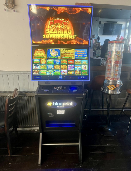 𝐈𝐧𝐬𝐭𝐚𝐥𝐥𝐚𝐭𝐢𝐨𝐧 #𝟑𝟔 𝐟𝐨𝐫 𝟐𝟎𝟐𝟓 🎰

A London pub recently reached out to TVC Leisure looking to introduce a digital gaming machine that could boost both revenue and entertainment for their customers.

For this venue we installed a Blueprint Ultramax, loaded with