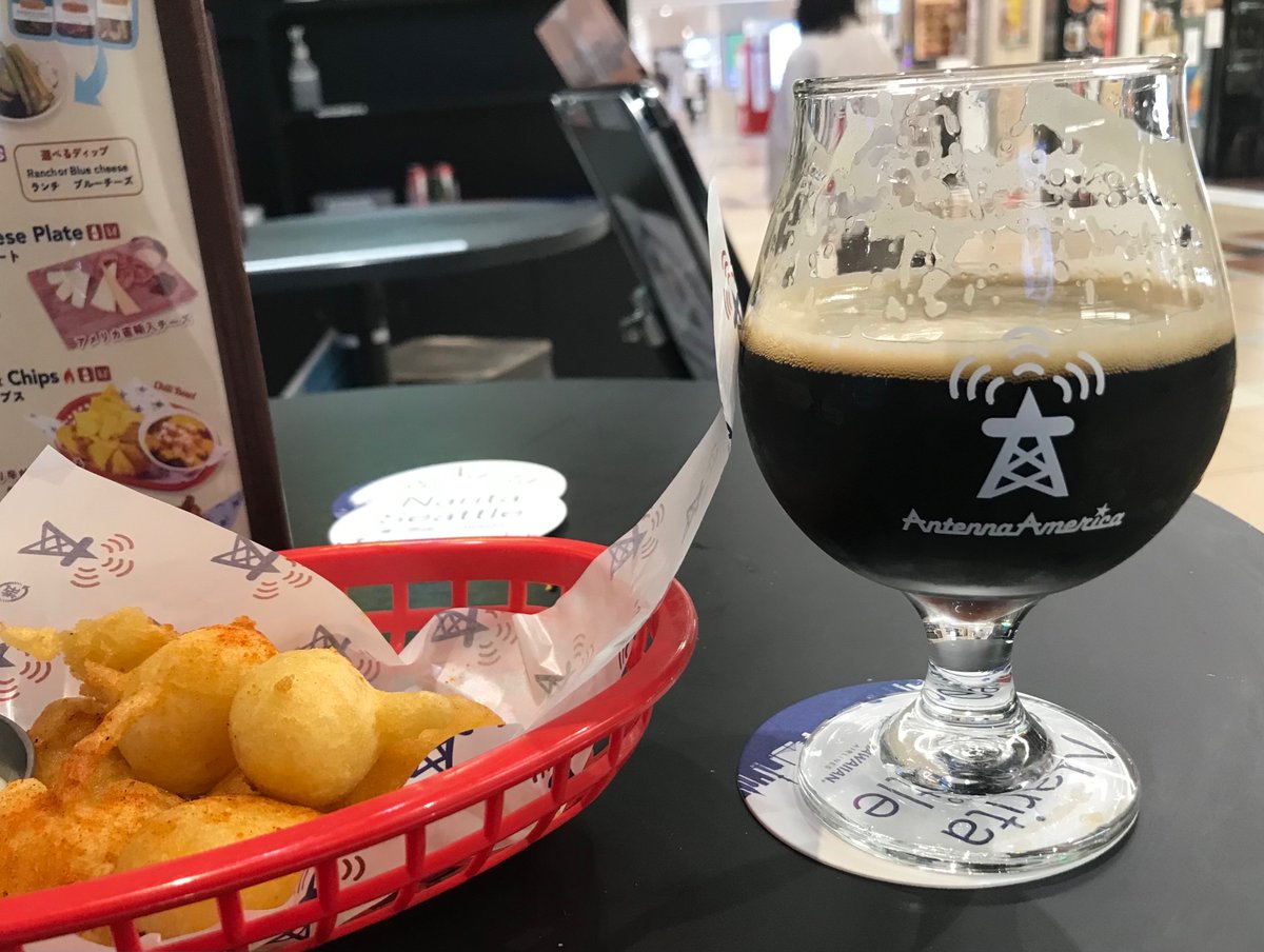 jinjin_beibei's tweet photo. 研修後のビールたち🍻@久々のアンテナアメリカ

・ヘヴィーリフ ヴェルヴェット・アンダーブラウン

・ブリューフリーオアダイ　ブラッドオレンジIPA   

かなり前に乾杯ツイオフってのあったけど、もうないのかな！？　そもそもツイオフとは言わないのか？　しばらくXから離れていたのでわからん。 https://t.co/vefTGKsncx