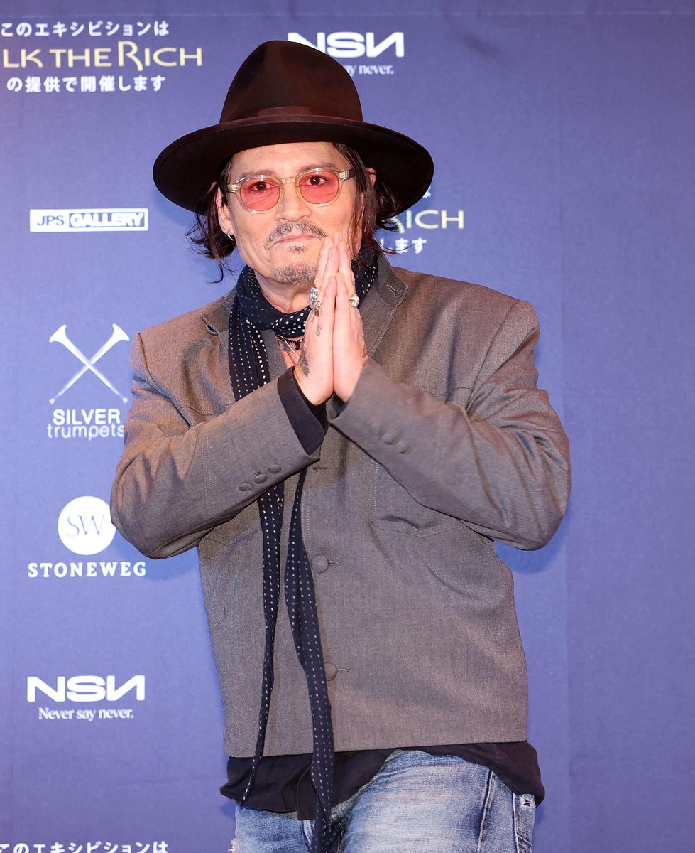 ジョニー・デップ 直筆サイン入り 生写真 モディリアーニ！レッド