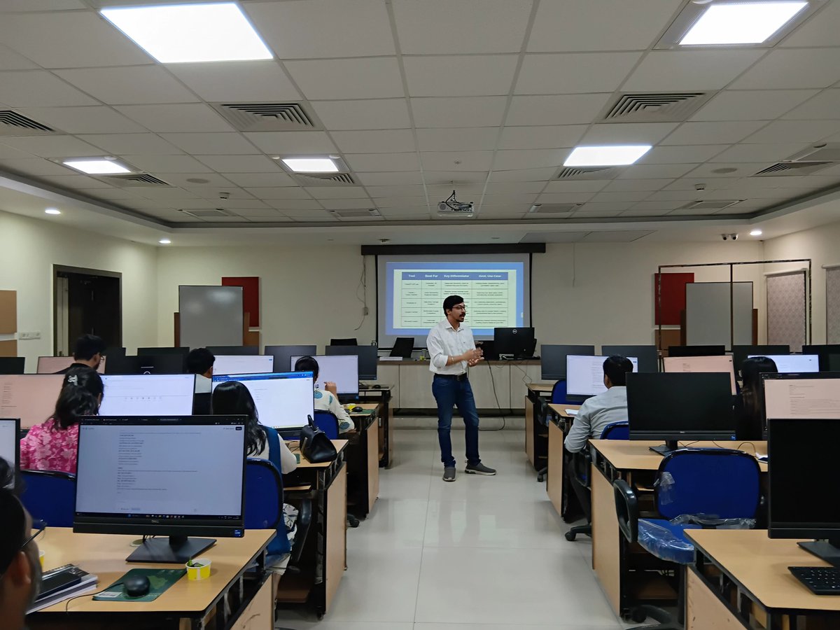 aasc1960's tweet photo. AASC conducted a 3-day course for ACS officers of 22/24/25 batch on "Innovation with Creativity in Administration", sponsored by DoPT, Govt. of India w.e.f 26th to 28th Nov, 2025. 
Course Director- Ms Rajlakshmi Barman, ACS, Dy DoT, AASC. https://t.co/KqPzau8hzJ
