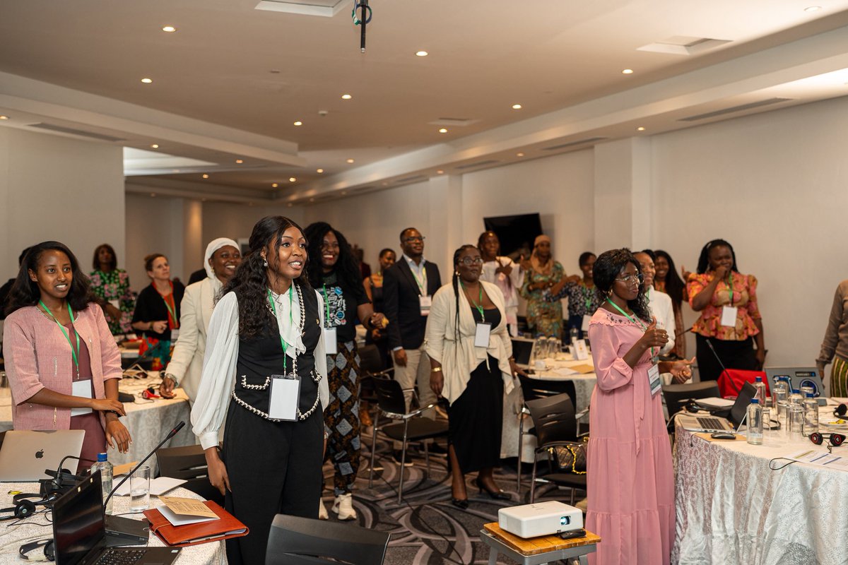 Arobase Ampoupou.Com❤️ tweet media