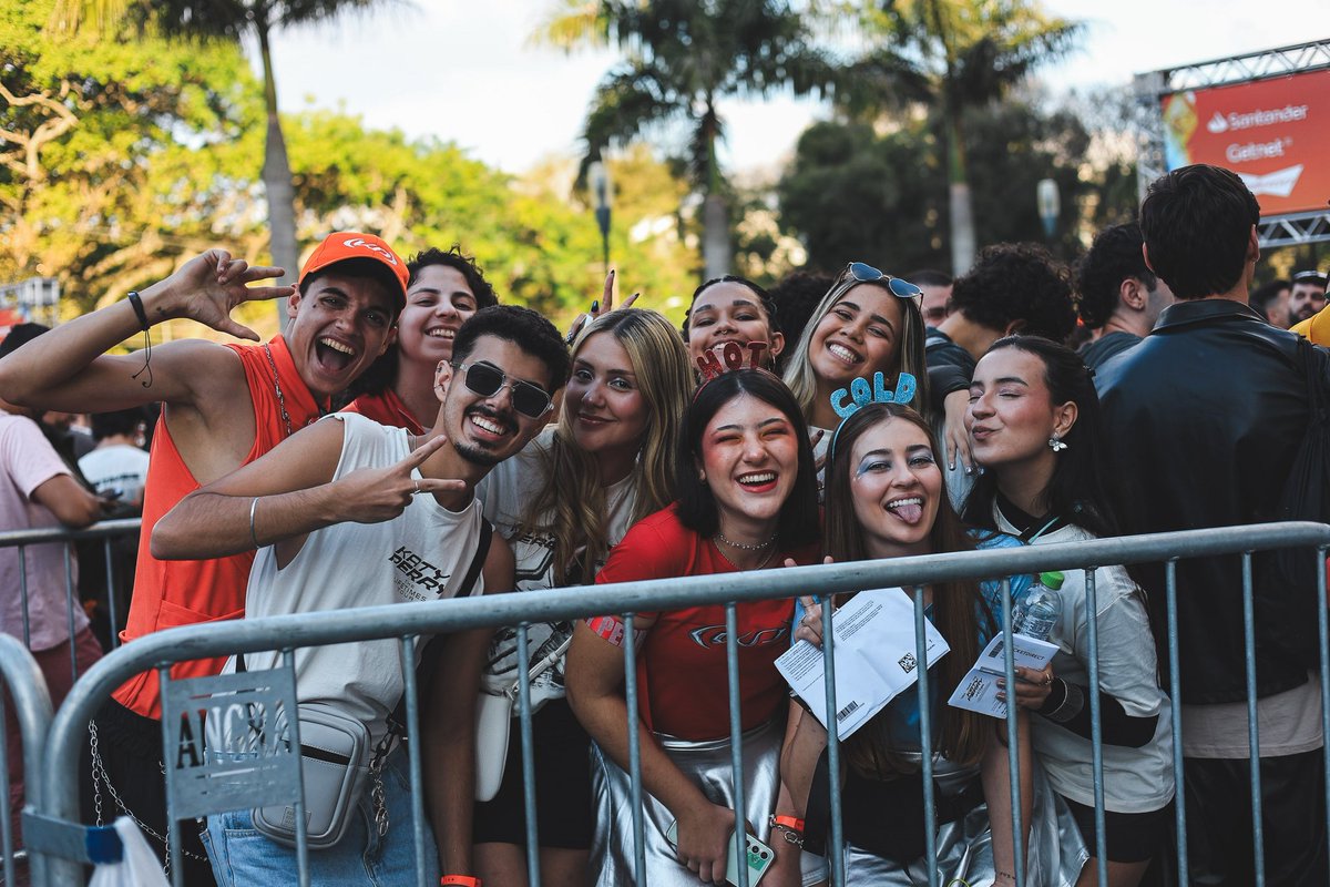 viniiox's tweet image. 