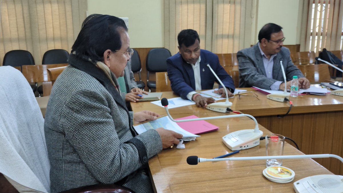 DDnews_dehradun's tweet image. भारत सरकार की महत्वाकांक्षी जमरानी बांध परियोजना के निर्माण कार्य की प्रगति को लेकर सांसद अजय भट्ट ने परियोजना से जुड़े अधिकारियों की समीक्षा बैठक ली।

#Uttarakhand #Dam #Project