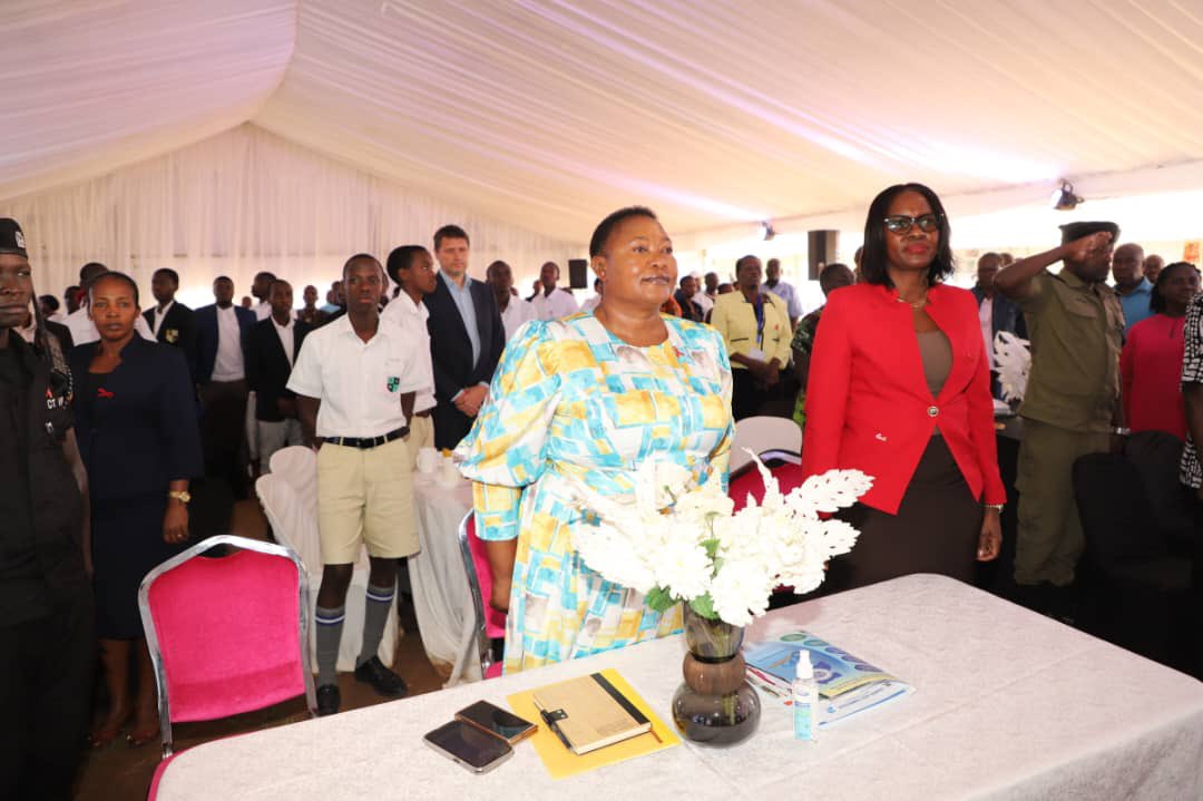 aidscommission's tweet photo. The Minister for the Presidency, Hon. Babirye Milly Babalanda, arrives for the National HIV and AIDS Symposium at Mbarara University of Science & Technology, received by a team led by the Director General of Uganda AIDS Commission, Dr. Nelson Musoba.
#EndAIDS2030Ug
#NHAS25 https://t.co/svP5SLe6t4