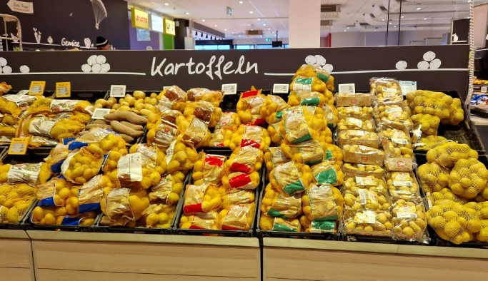 Hans 🖤❤️💛 tweet media