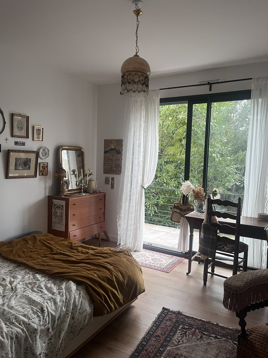 corpsindresss's tweet photo. cleaned my depression room https://t.co/CUC0PRHYoX