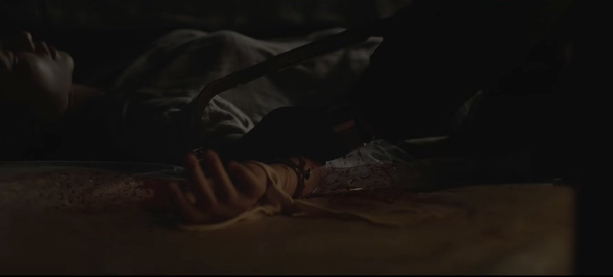 dreamovna's tweet image. You didn't ask, but I'll tell you, it's my favorite movie:
Door Lock  (Korean: 도어락)  is a 2018 South Korean psychological horror-thriller film 
(ﾉ≧▽≦)ﾉ♡! 
There is a stalker living under the main character's bed and every night...
(；ω；｀*)
#htf #flaky #fliqpy #flippy