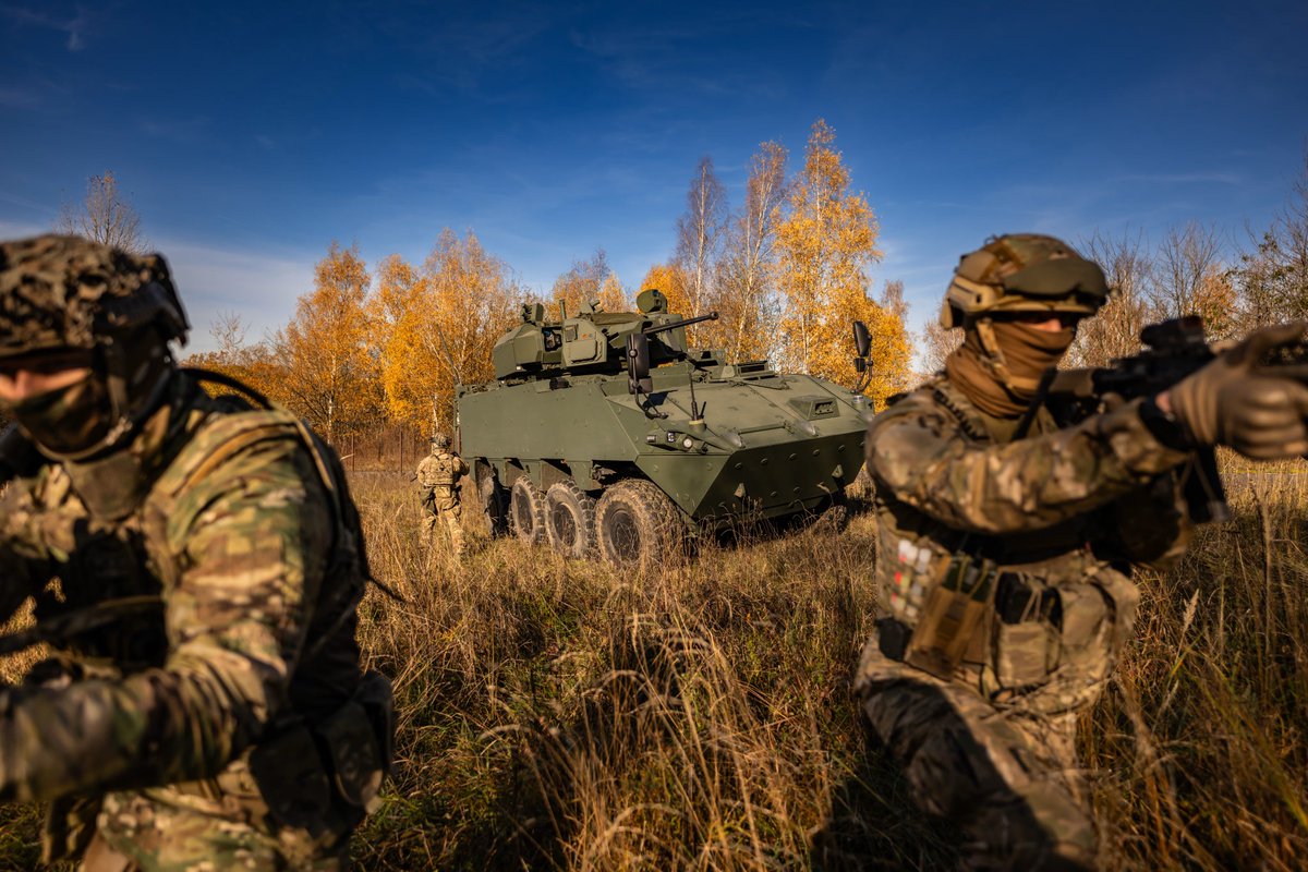praisethesteph's tweet photo. 🇨🇿#Czechia: A few new photos of the Pandur 8x8 EVO wheeled infantry fighting vehicle (IFV) made by the Czech company Tatra Defence Vehicle in cooperation with GDELS-Steyr.
The Pandur 8x8 EVO was officially unveiled at IDET 2025 and is the main favorite in the upcoming tender to replace the Czech Army's older Pandur II 8x8 CZ. Another relevant candidate is the Patria AMV XP, which is offered to the army by STV Group.