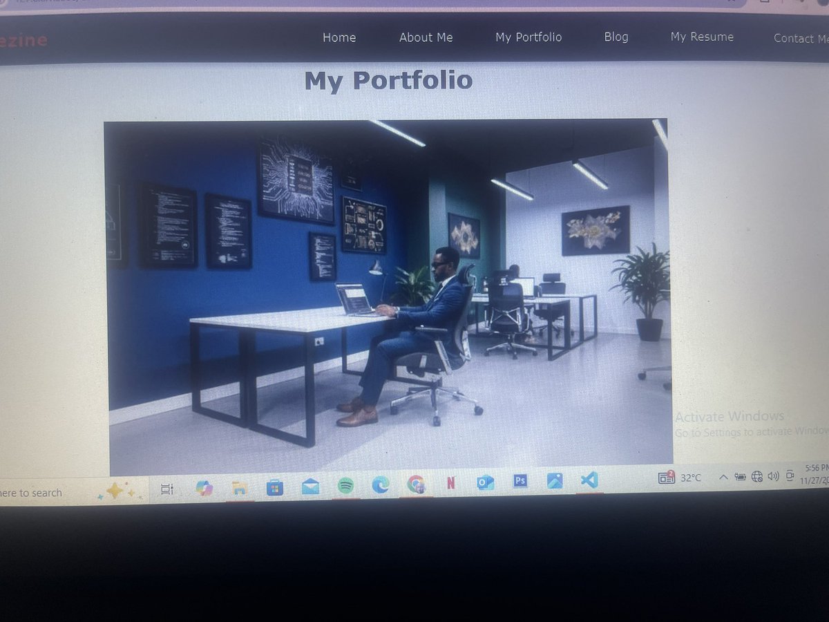 SanyinSux22201's tweet image. Day 7 of Web Dev journey
How my portfolio page is supposed to look VS How it’s looking 
✅ Div not working properly 
✅ Margin and Padding not working 
I will work on debugging it today once I have light 
Are you a newbie techie or transitioning? Say Hi, let’s connect 
#TGIF