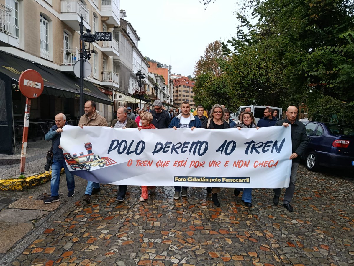 🚞 Narón expresa en pleno su apoyo a la manifestación por un tren del siglo XXI
ferrol360.es/naron-expresa-…