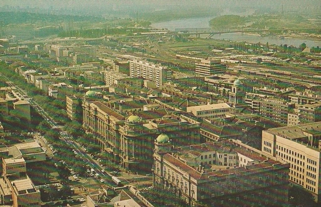 PANORAMA 👀
Pogled sa Palate Beograđanke 80 ih godina